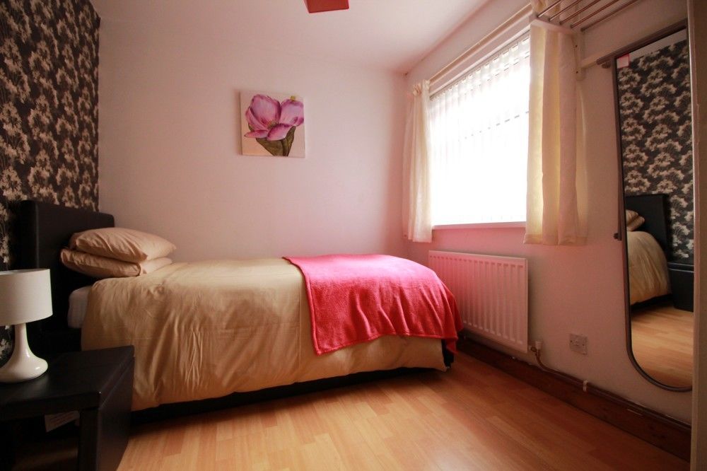 City Centre - Parking - Great Location - 4 Beds Belfast Exterior foto